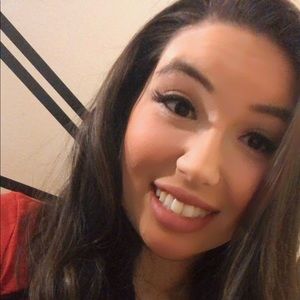 Meet your Posher, Paulina